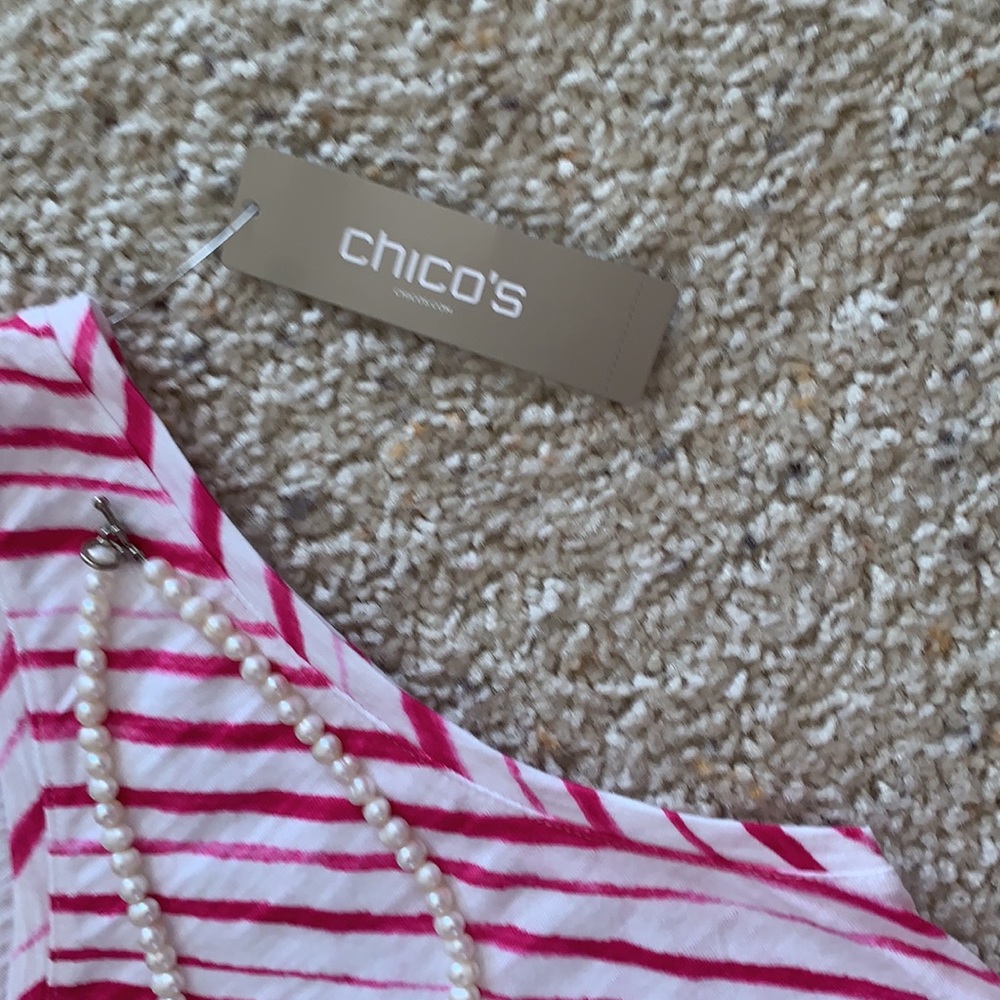 Chico’s Sleeveless Tee - Picture 3 of 7